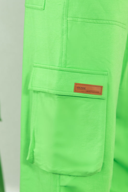 sweatshirt cargo pants