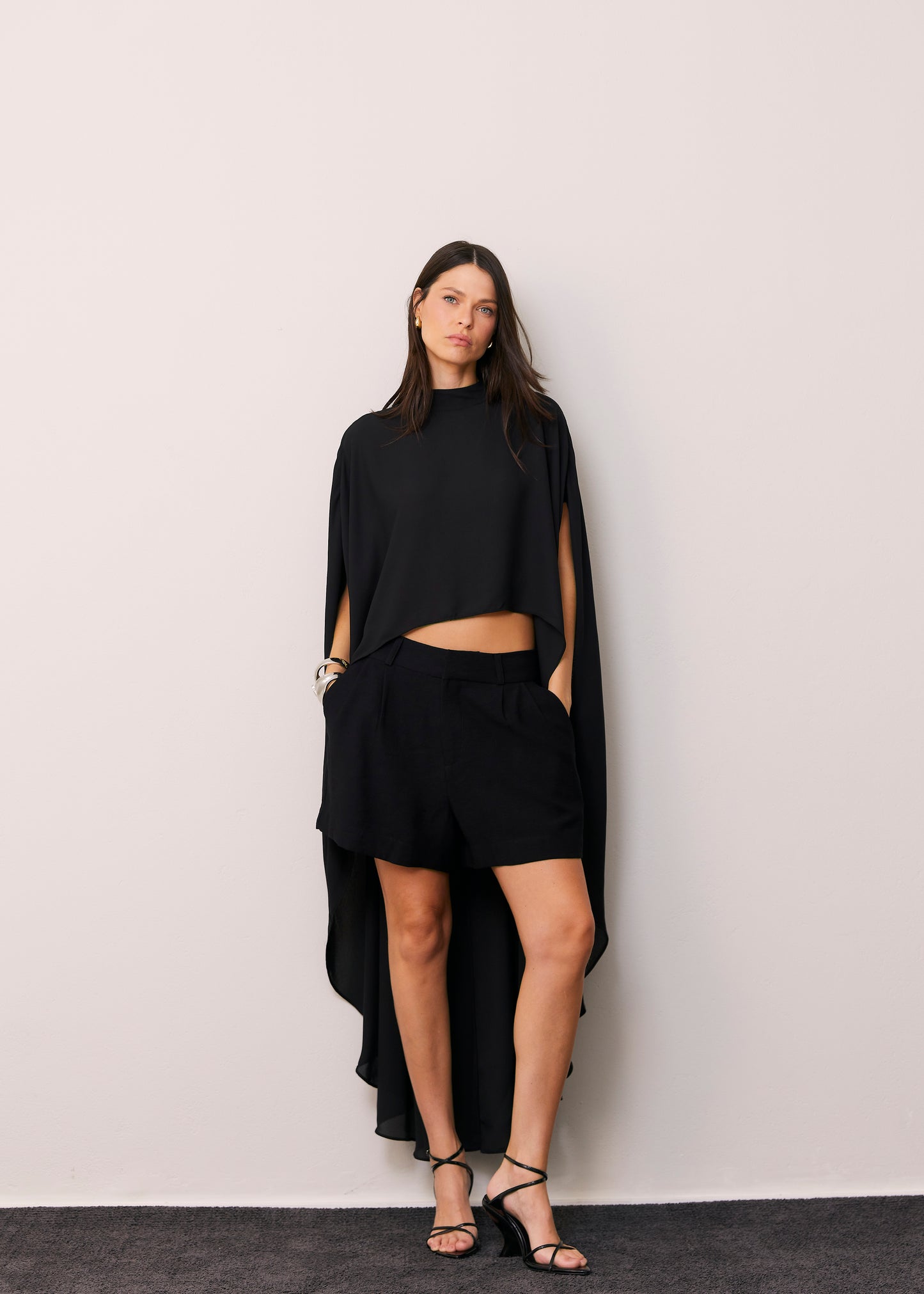 SHORT ALFAIATARIA KRONNE