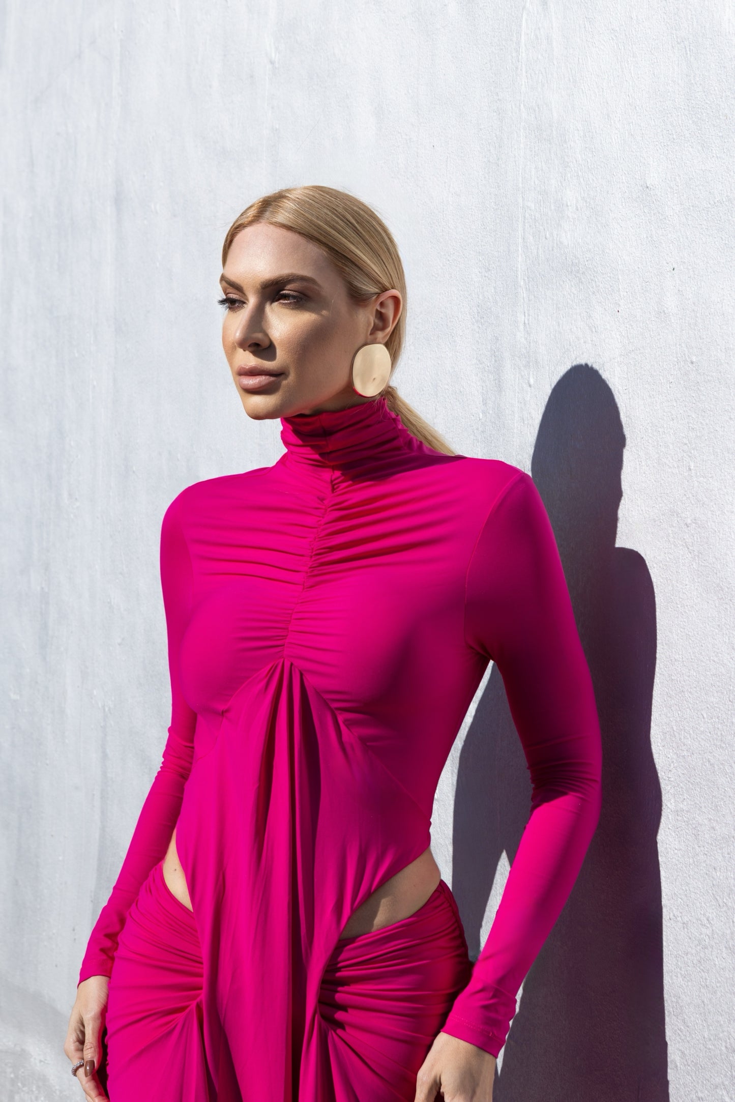 VESTIDO GOLA ALTA DRAPEADO KRONNE