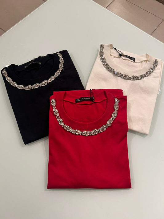 T-SHIRT COM APLICAÇÃO KRONNE