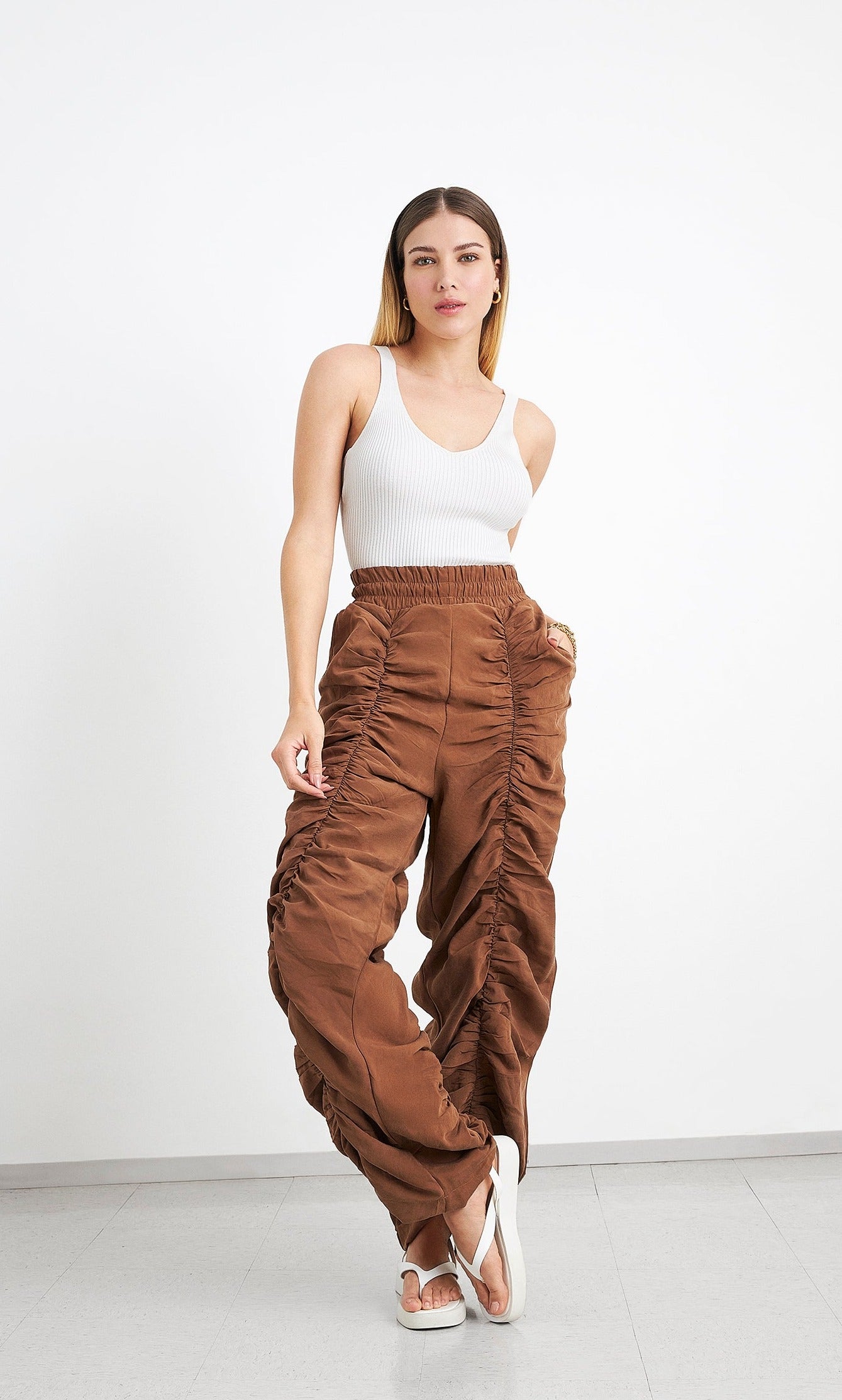 Calça c/ Franzidos e Cos de Elastico - Kronne