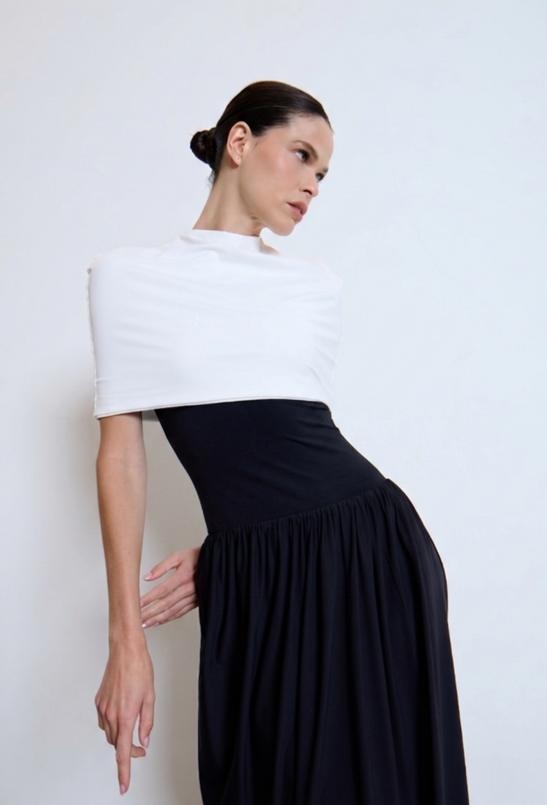 VESTIDO LONGO DRAPEADO KRONNE