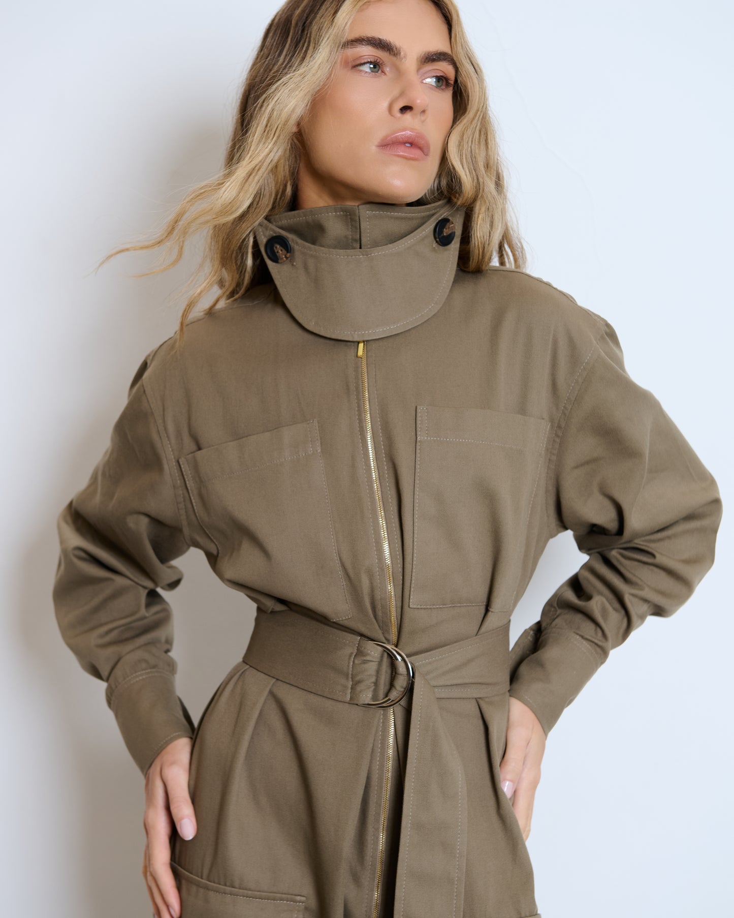 MACACÃO UTILITÁRIO COM FAIXA KRONNE