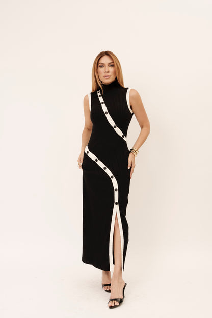 VESTIDO GOLA ALTA RETO DETALHE BOTÕES