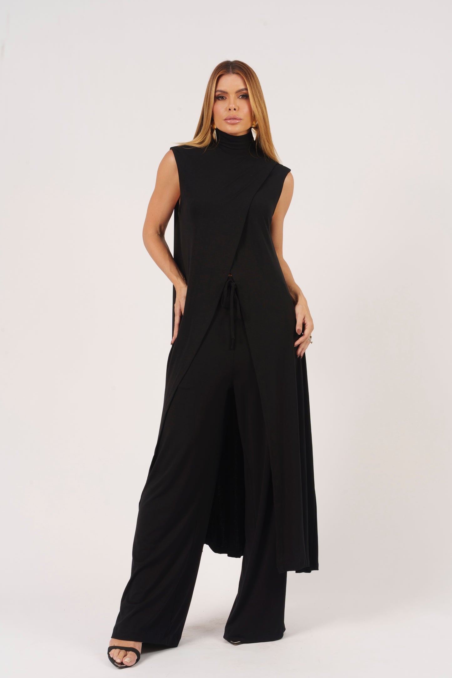 CONJUNTO BLUSA ALONGADA TRANSPASSE + CALÇA MALHA