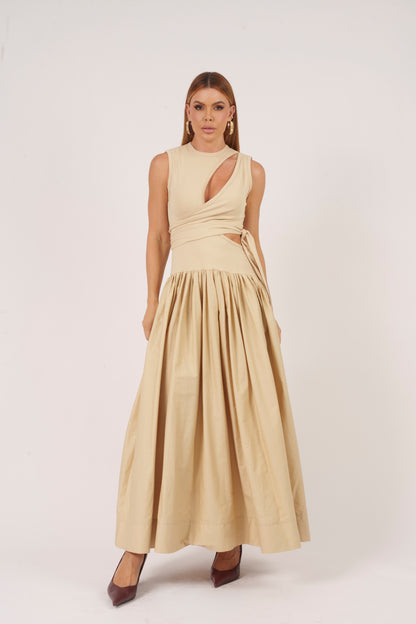 VESTIDO MIDI RECORTES KRONNE