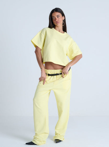 CONJUNTO CROPPED E CALÇA PASSANTE DESLOCADO COM CINTO