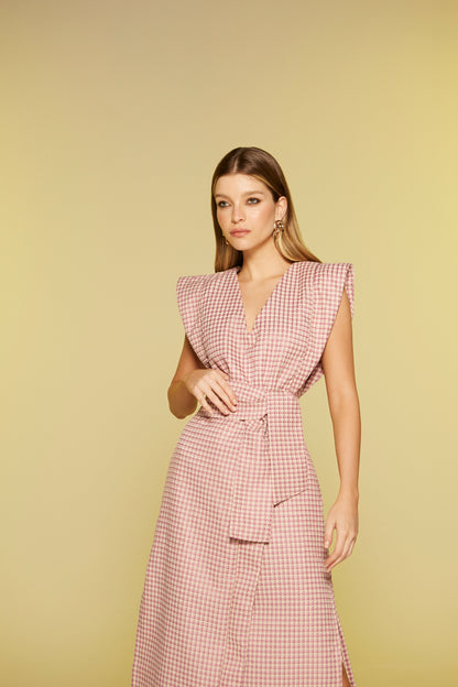 dress with pleats