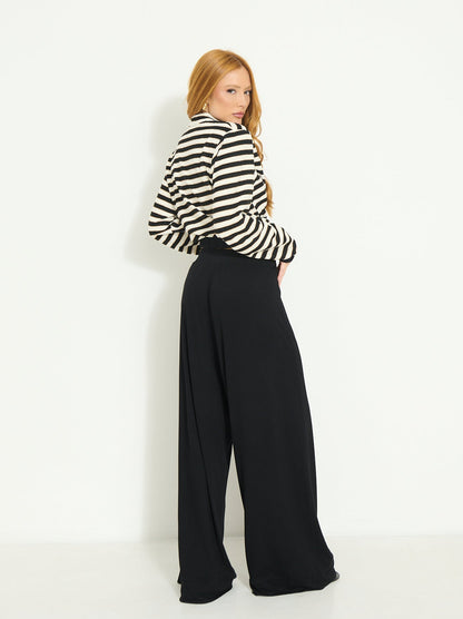 CONJUNTO CASACO LISTRADO E CALÇA CÓS ELASTICO
