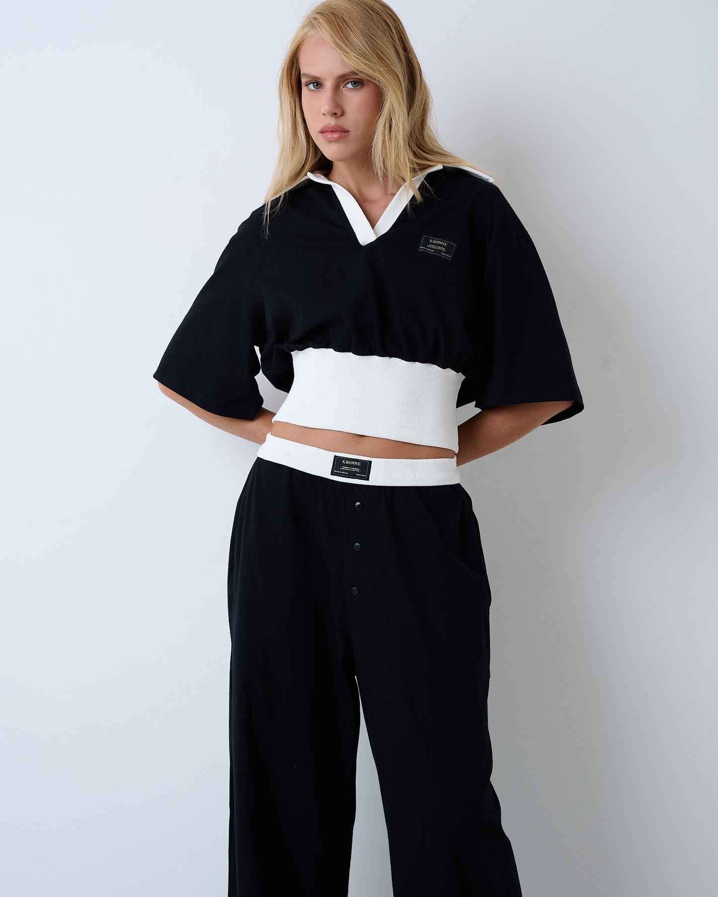CONJUNTO BLUSA GOLA POLO E CALÇA KRONNE