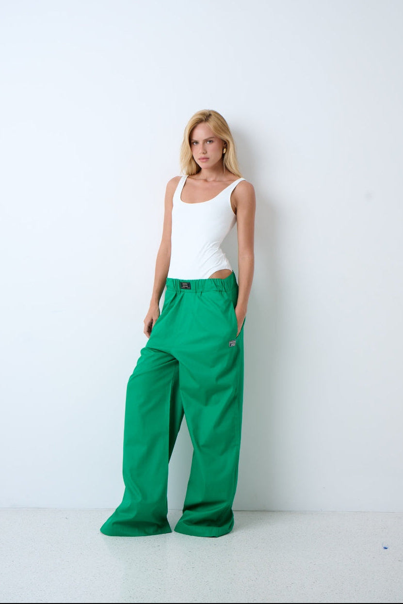CALÇA CÓS ELASTICO COM ETIQUETA KRONNE
