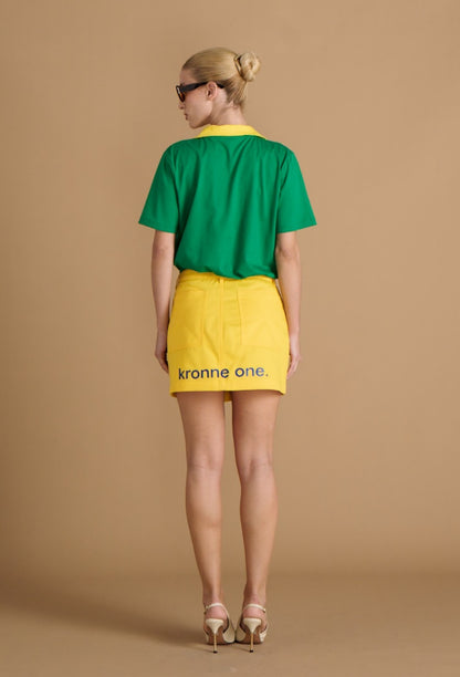 Polo Collar Blouse w/ Rug