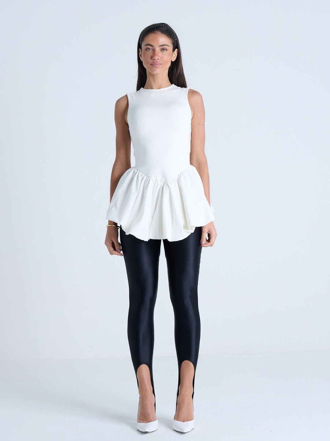 CALÇA LEGGING COM ELASTICO NA PERNA