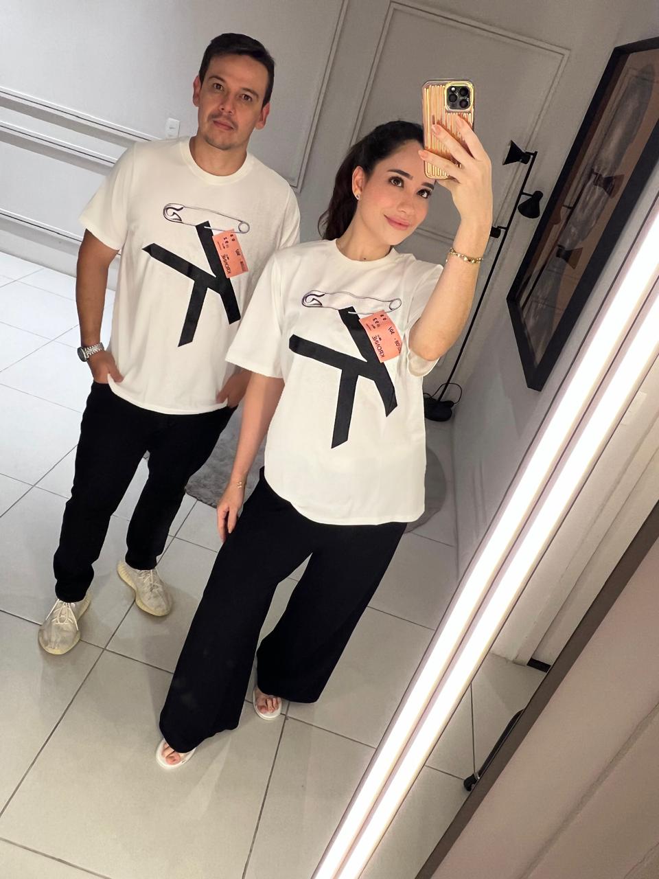 MAX T-SHIRT KRONNE ESTAMPADA
