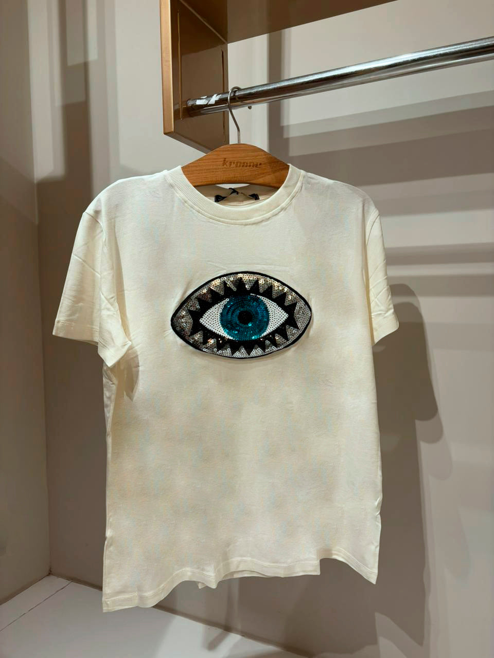 MAX T-SHIRT COM LANTEJOULA KRONNE